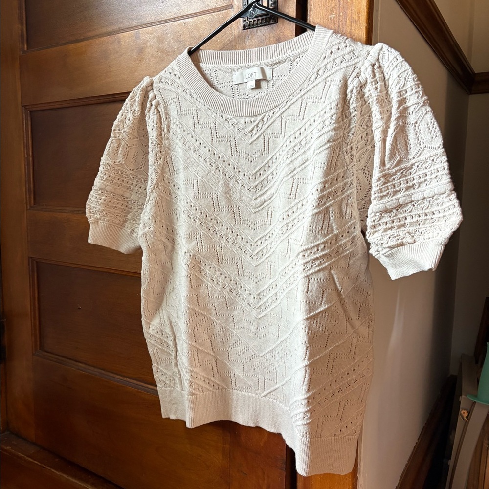 LOFT Cream Textured Short Sleeve Top